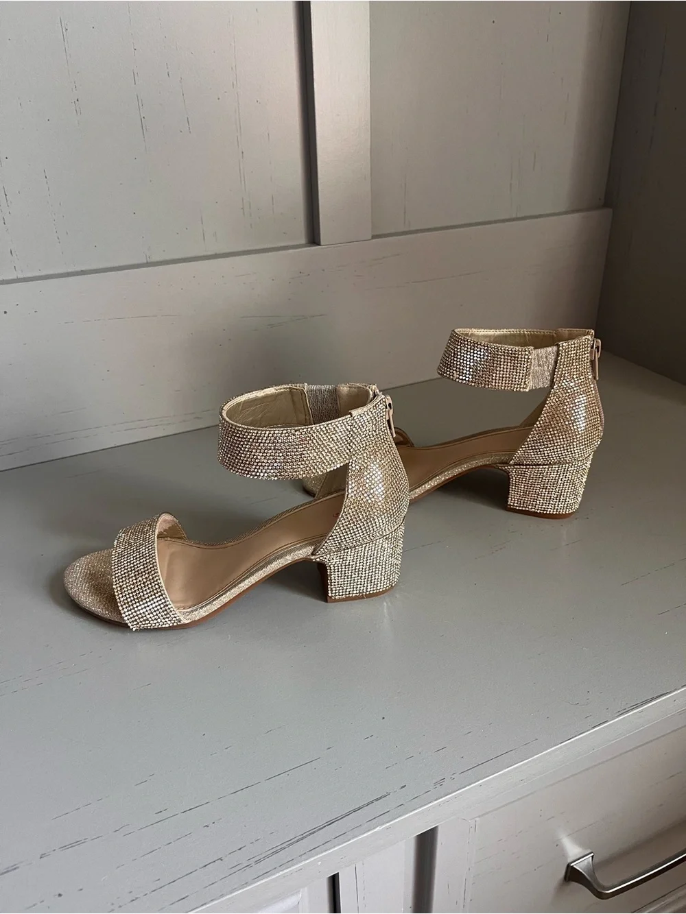 Gianni Bini shimmering gold